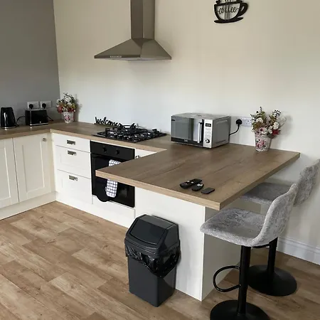 Greenway Cottage Baltonʼs Cross Roads