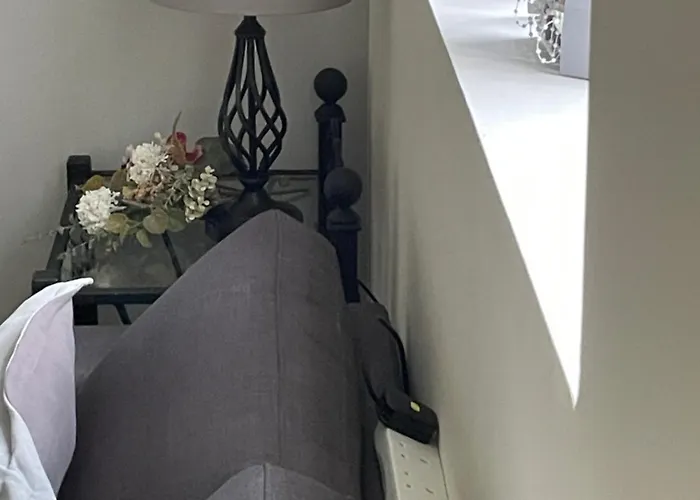 Greenway Cottage * Baltonʼs Cross Roads